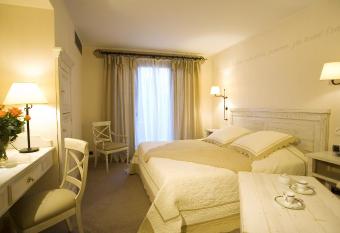 Domaine de Clairefontaine - Teritoria has Balcony rooms