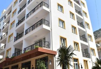 Carpe Diem Apartments-Hotel has Balcony rooms