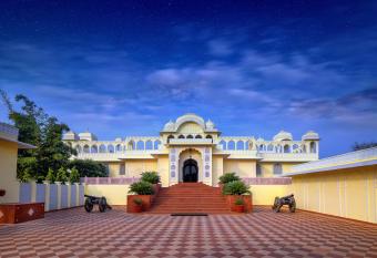 The Tigress, Ranthambore has Balcony rooms