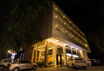 Roopa Elite allows 18 year olds to book a room