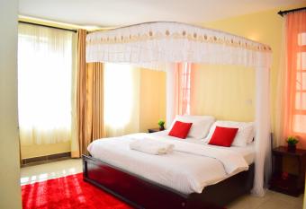 Elegant Comfy Rooms- JKIA has Balcony rooms