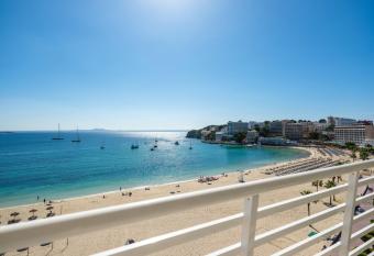 Son Matias Beach - Adults Only allows 18 year olds to book a room