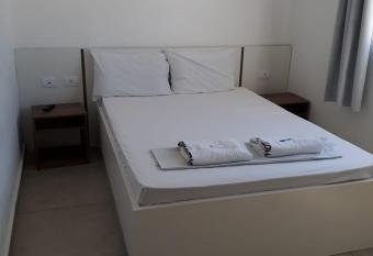 Hotel Lisboa allows 18 year olds to book a room