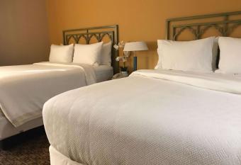 Hotel XOLA Trademark Collection by Wyndham allows 18 year olds to book a room