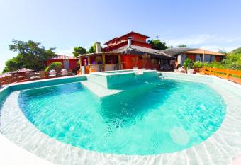 Azeda Boutique Hotel has Balcony rooms