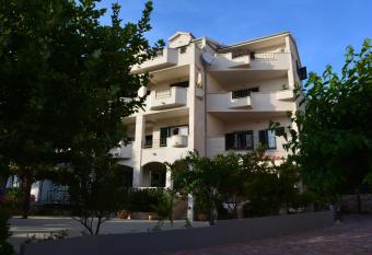 Apartments Villa Lili has Balcony rooms