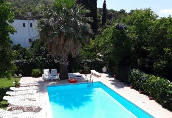 Kaikas Studios & Apartments has Balcony rooms