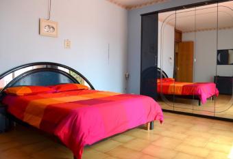 B&B Le Tre Rose Di Maria has Balcony rooms
