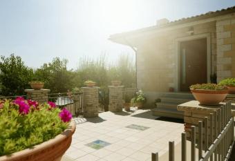 Al Bosco delle Api has Balcony rooms