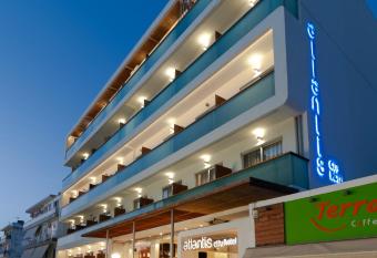 Atlantis Boutique City Hotel has Balcony rooms