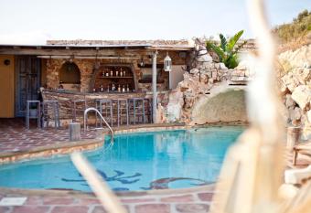 Anthippi has Balcony rooms