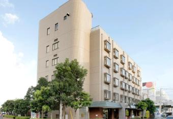 Hotel Sunoak has Smoking rooms