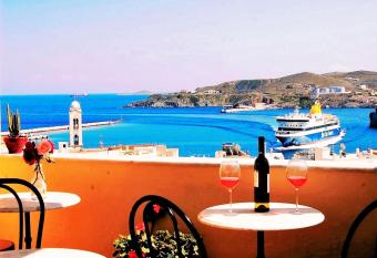 Pefkakia Park has Balcony rooms