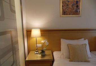 Hotel Alexandros has Balcony rooms