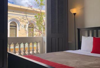 Gladiolas 2201 has Balcony rooms