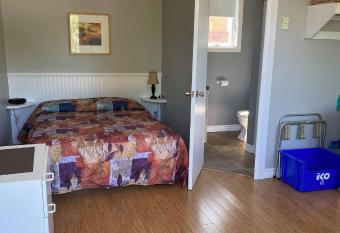 Motel Glenn has Balcony rooms