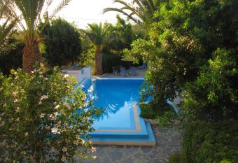 Oasis Apartments & Rooms has Balcony rooms