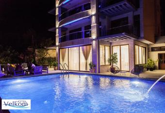 Hotel Velkom has Balcony rooms