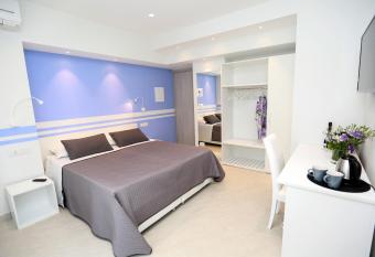 B&B Valentina allows 18 year olds to book a room