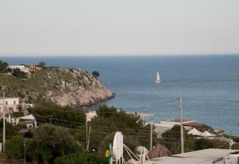 La Celestina has Balcony rooms