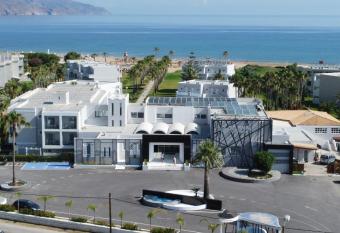 Delfina Tropic Beach has Balcony rooms