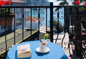 Sardinia Otel has Balcony rooms