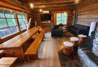 Riihitulkku Lodge has Balcony rooms