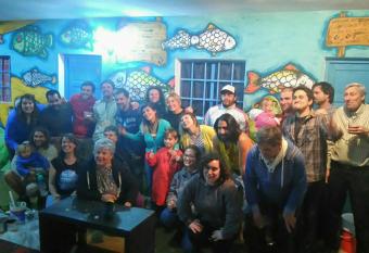 Patio de Molina a 100m de la Plaza del Folkore allows 18 year olds to book a room