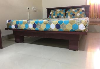 Kvm Tourist Home allows 18 year olds to book a room