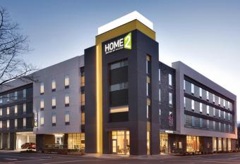 Home2 Suites by Hilton Eugene Downtown University Area allows 18 year olds to book a room