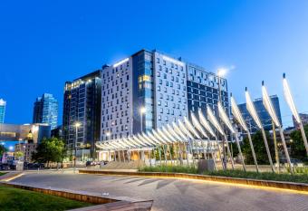 Homewood Suites by Hilton Calgary Downtown allows 18 year olds to book a room