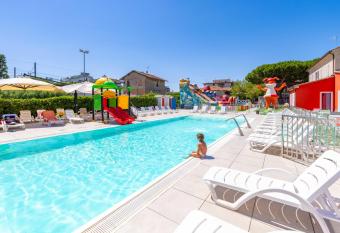 Ciccio Hotel has Balcony rooms