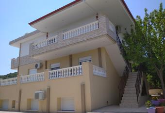 Apartments Vladimir has Balcony rooms