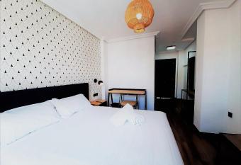 Hotel Matilde by gaiarooms allows 18 year olds to book a room