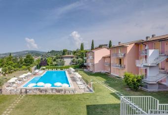 Appartamenti San Carlo has Balcony rooms