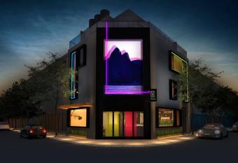 Ipanema Beach Hostel allows 18 year olds to book a room