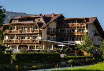 Hotel Kaprunerhof has Balcony rooms