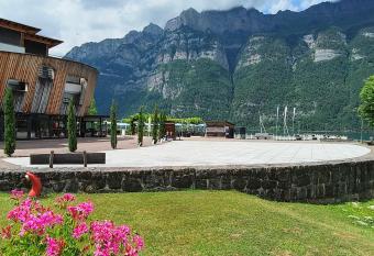 Marina Walensee Hotel has Balcony rooms