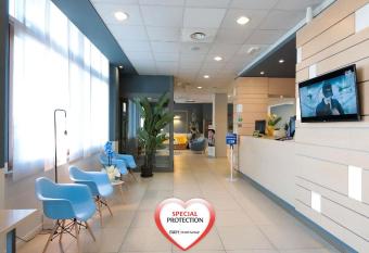 Best Western Hotel Cristallo Mantova allows 18 year olds to book a room