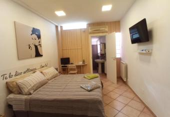 Amo Te allows 18 year olds to book a room