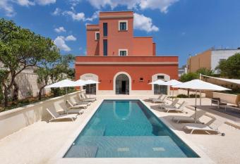 Palazzo Fasti has Balcony rooms