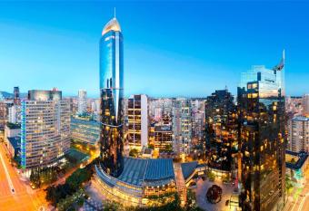 Sheraton Vancouver Wall Centre allows 18 year olds to book a room