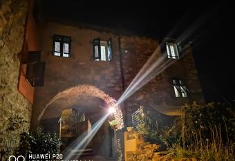 A Ridosso allows 18 year olds to book a room