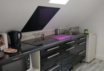 La Vannerie has Balcony rooms