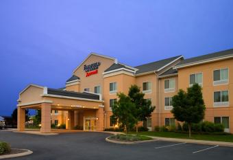 Fairfield Inn & Suites by Marriott Lock Haven allows 18 year olds to book a room