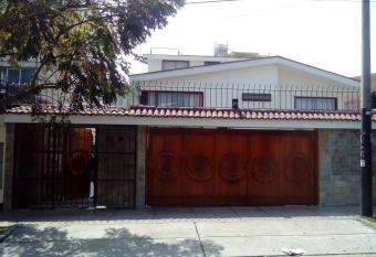 Hospedaje La Anita allows 18 year olds to book a room