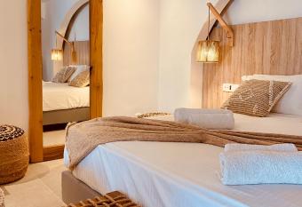 Kokkinos Villas has Balcony rooms