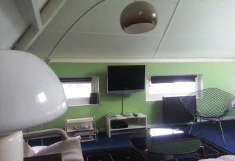 Appartement Sint Jan allows 18 year olds to book a room