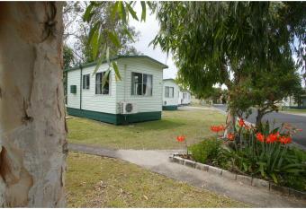 Discovery Parks - Casino allows 18 year olds to book a room