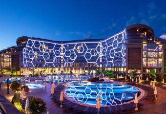 Bosphorus Sorgun Hotel allows 18 year olds to book a room